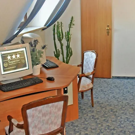 Central Hotel Hotell