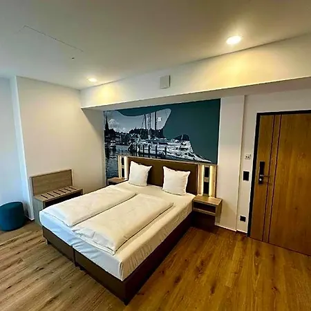 Ξενοδοχείο Central Hotel 3*