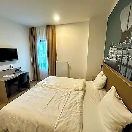 Central Hotel 3* Φλένσμπουργκ