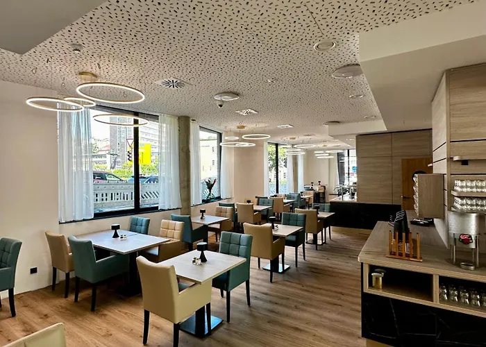 Hotell Central Hotel